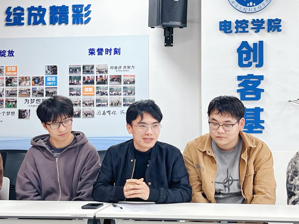 成人影片