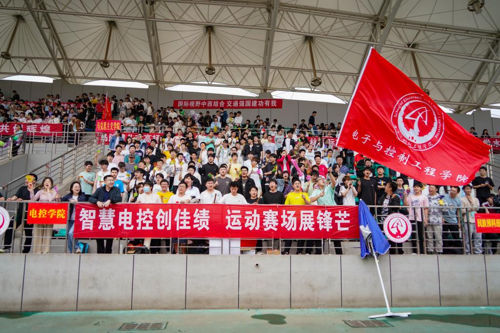 成人影片
