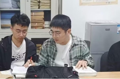 成人影片