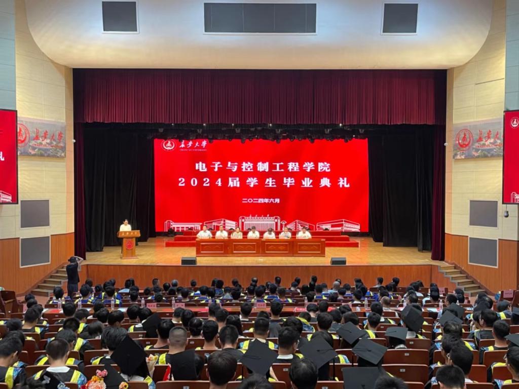 成人影片