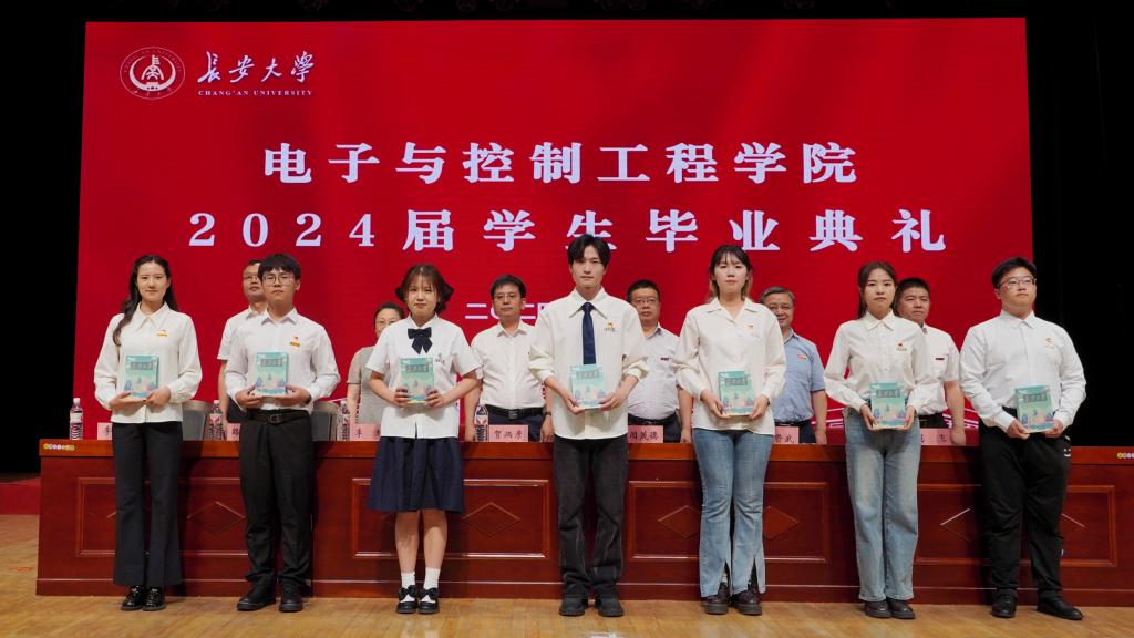 成人影片