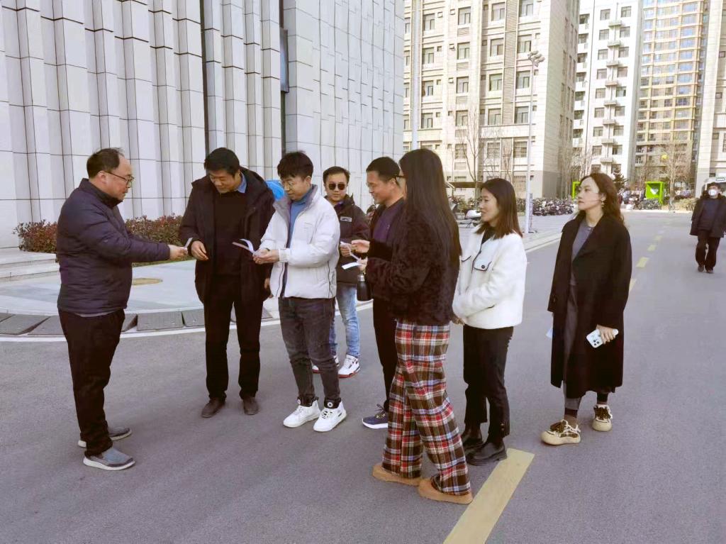 成人影片