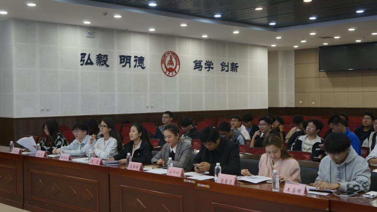 成人影片