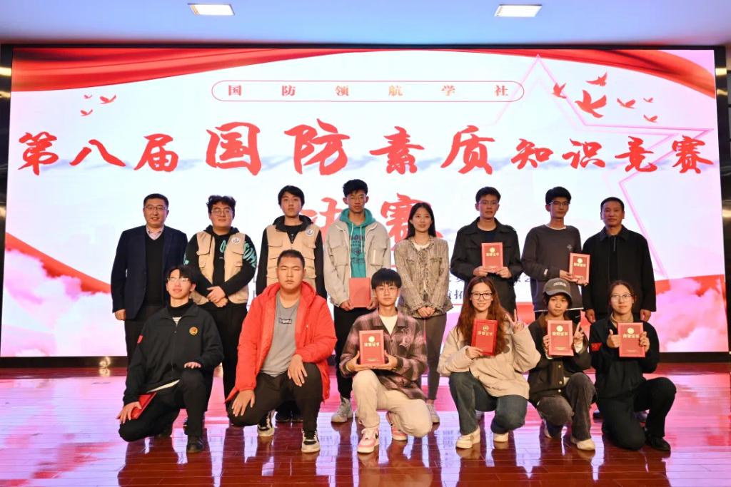 成人影片