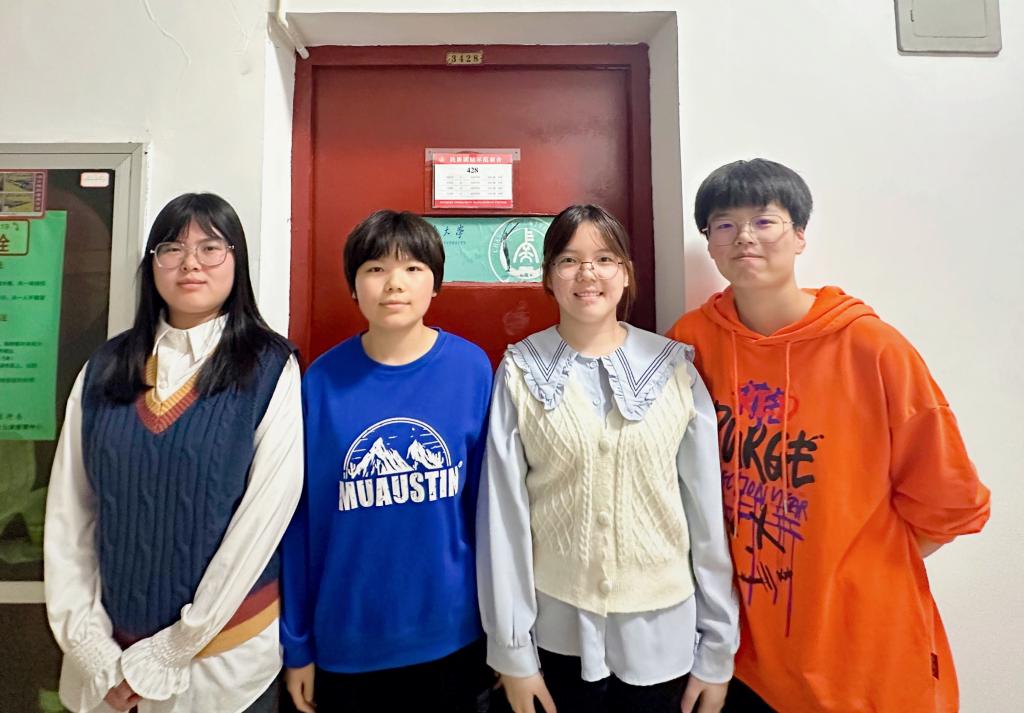 成人影片