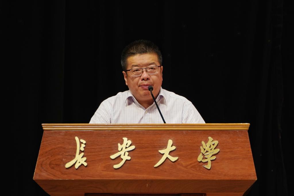 成人影片